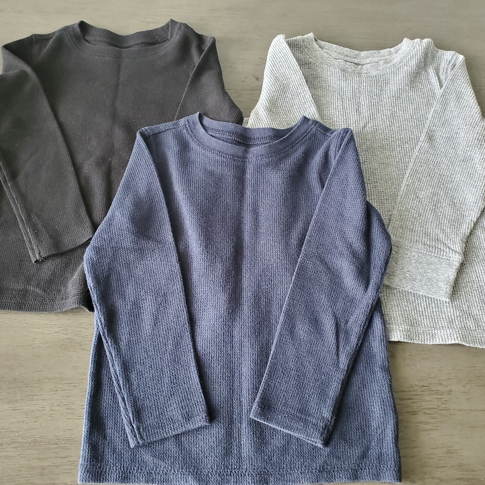Three 4T Longsleeve Thermal Shirts Navy, Black, & Grey Old Navy And Cat & Jack
